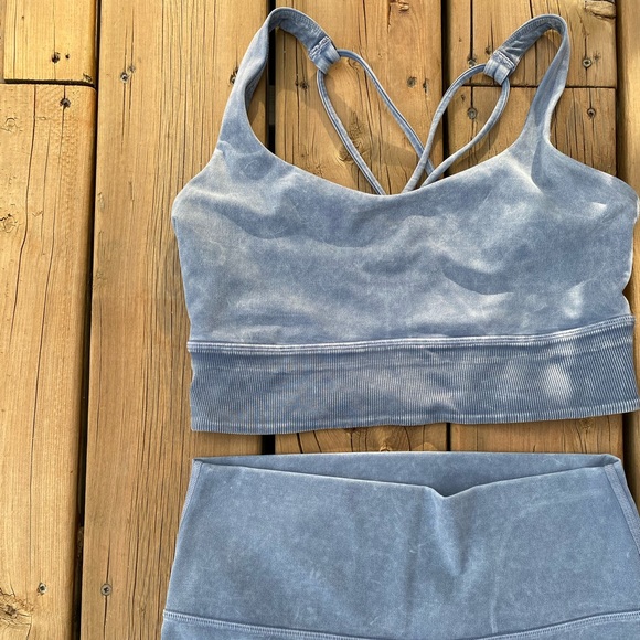 Washed Blue Moon Lululemon Set - Picture 6 of 7